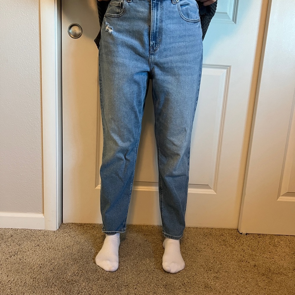 American Eagle Outfitters Light Blue High Rise Jeans